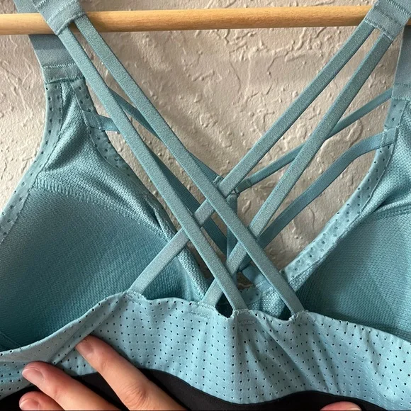 Victoria Secret Strappy Sports Bra Blue 34B - Picture 4 of 9